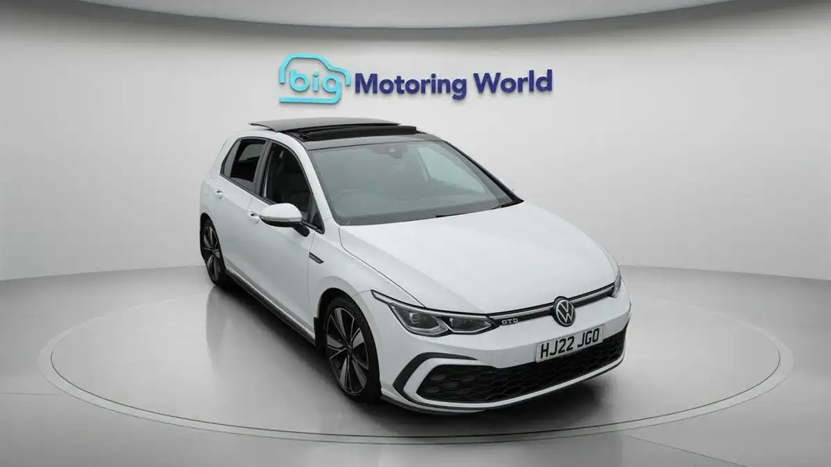 2022-volkswagen-golf-20tdi-gtd-big-20