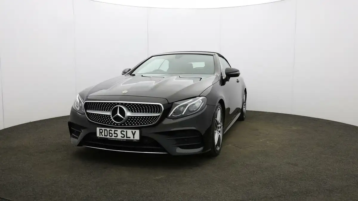 2019-mercedes-benz-e-class-20d-e220d-amg-line-cabriolet-2d-plus-big-40