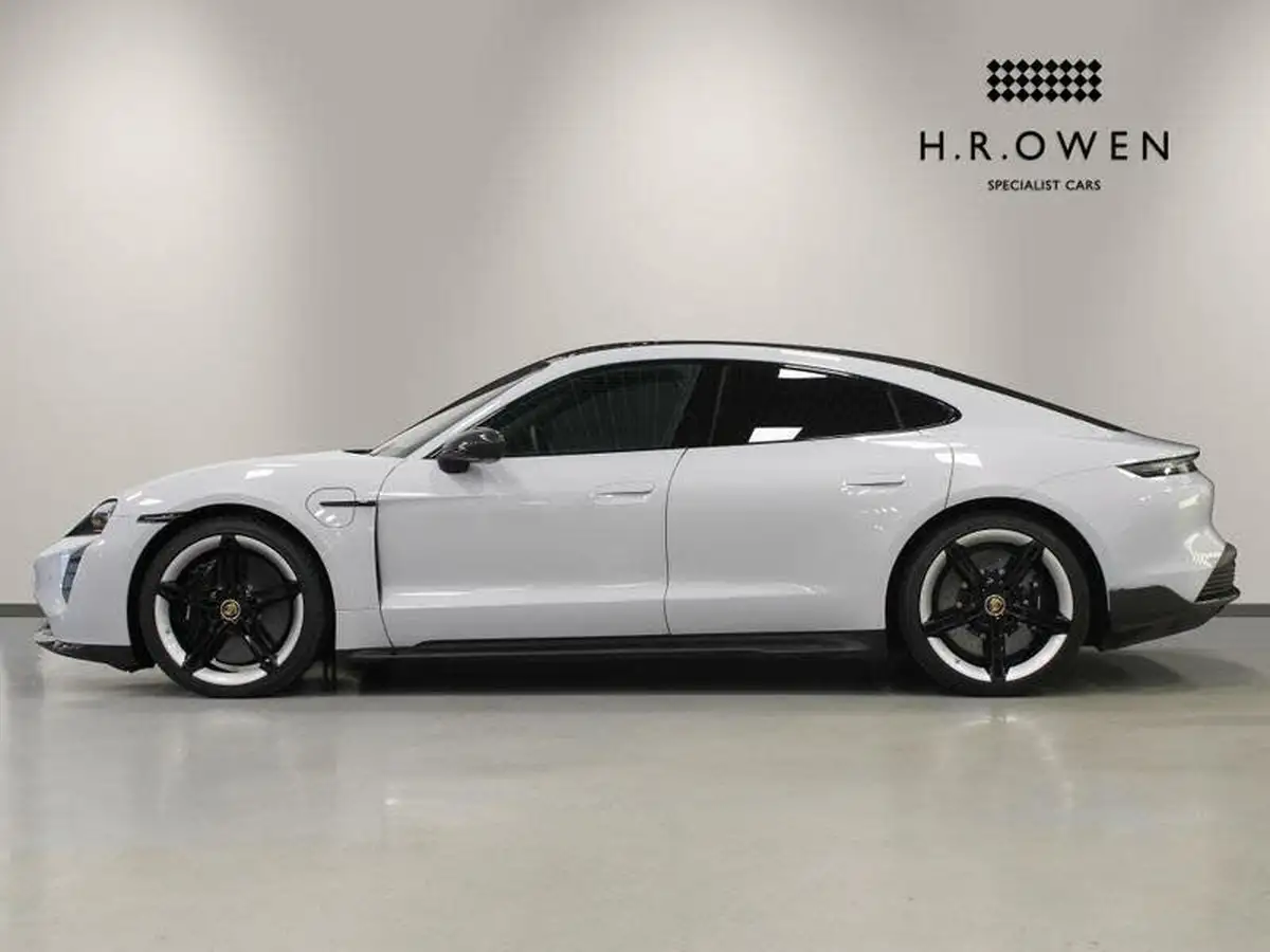 2023-porsche-taycan-e-turbo-s-big-5
