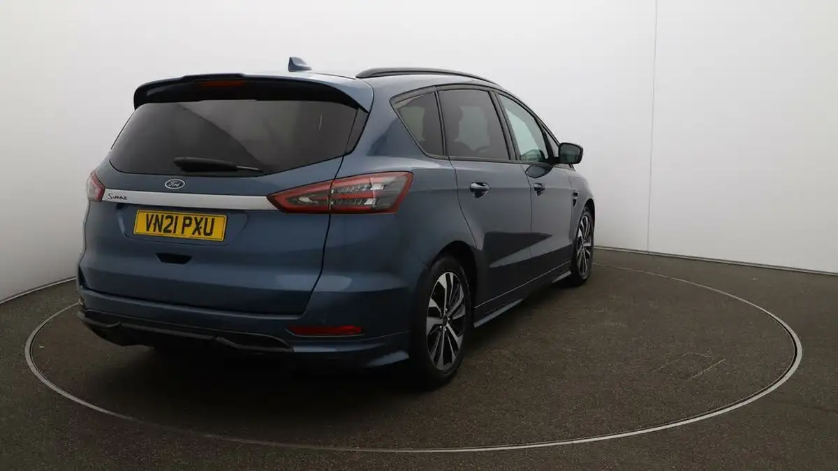 2021-ford-s-max-20-st-line-big-57