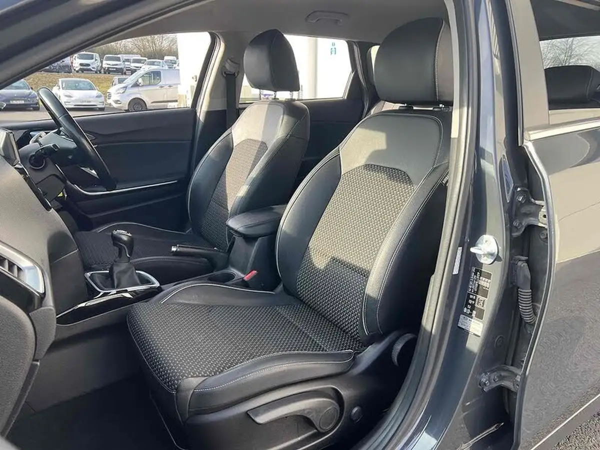 2019-kia-ceed-16crdi-3-sportswagon-big-23