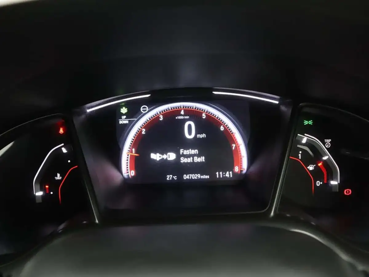 2019-honda-civic-15-vtec-turbo-sport-ss-big-28