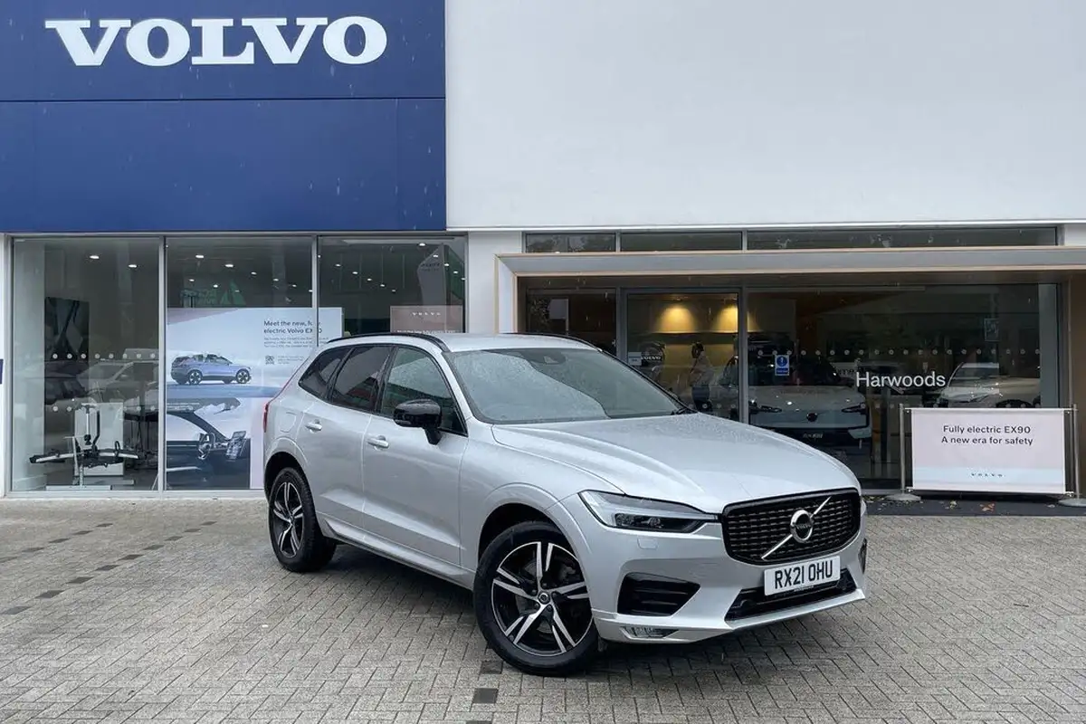 2021-volvo-xc60-20-b5-r-design-big-0