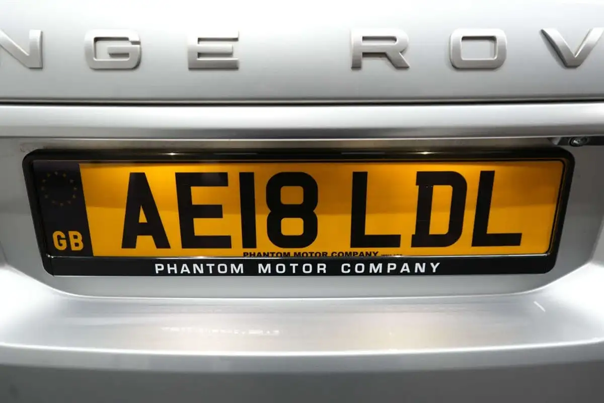 2018-land-rover-range-rover-sport-30-sd-v6-hse-sd-v6-big-11
