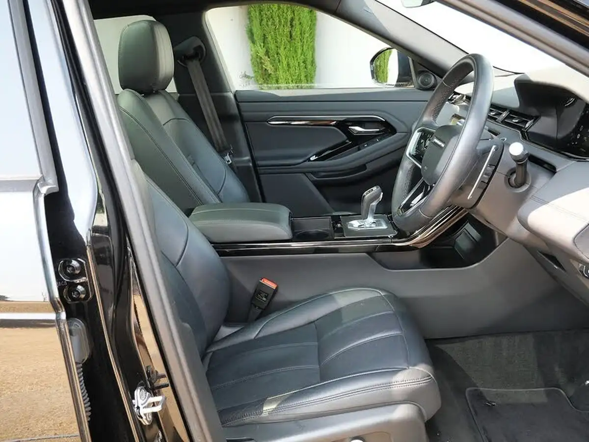 2021-land-rover-range-rover-evoque-15-p300e-r-dynamic-se-big-18