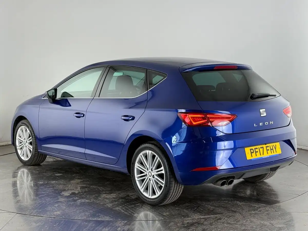 2017-seat-leon-14-tsi-xcellence-technology-hatchback-big-3