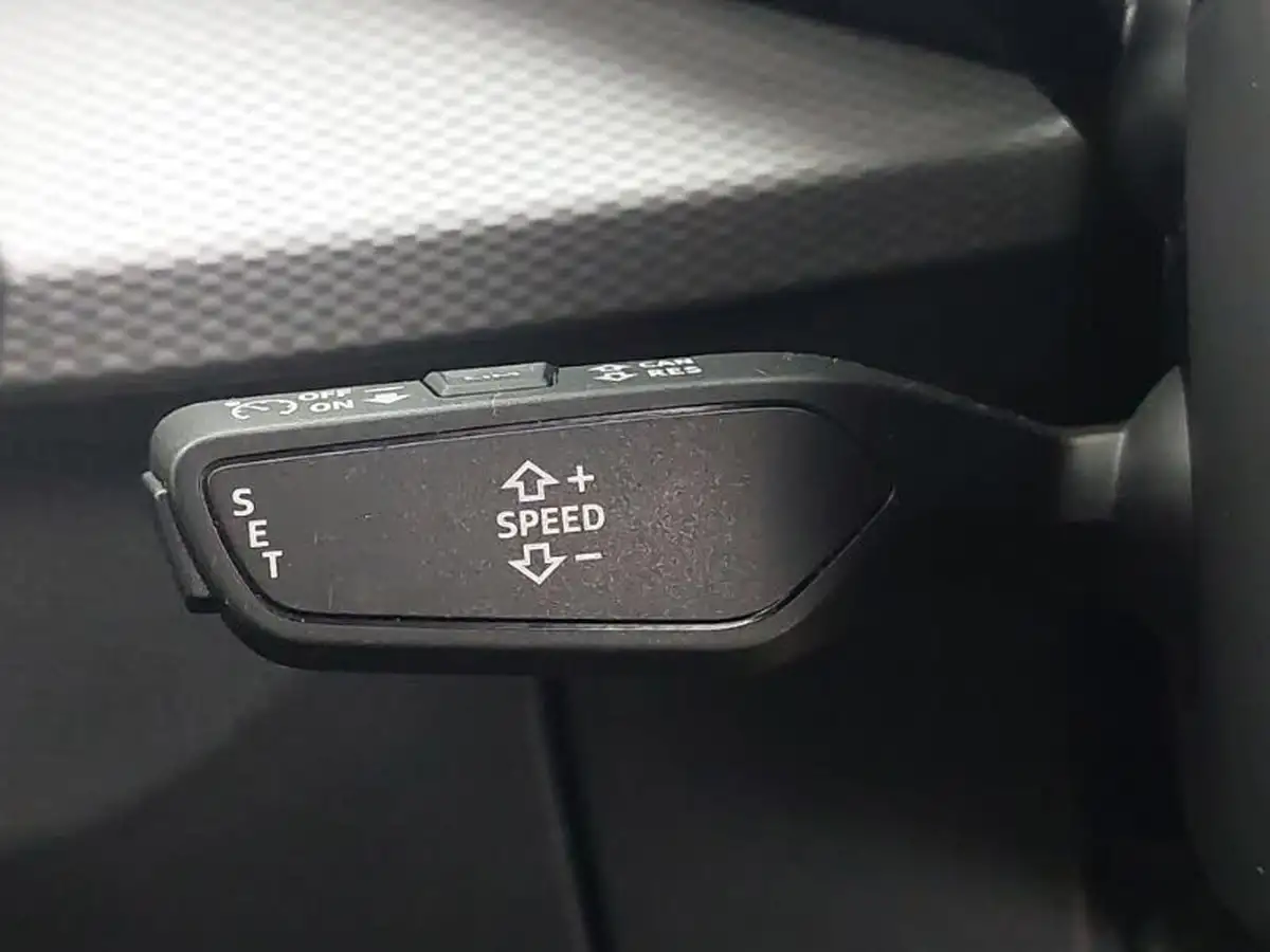 2021-audi-q2-15-35-tfsi-sport-s-tronic-big-16