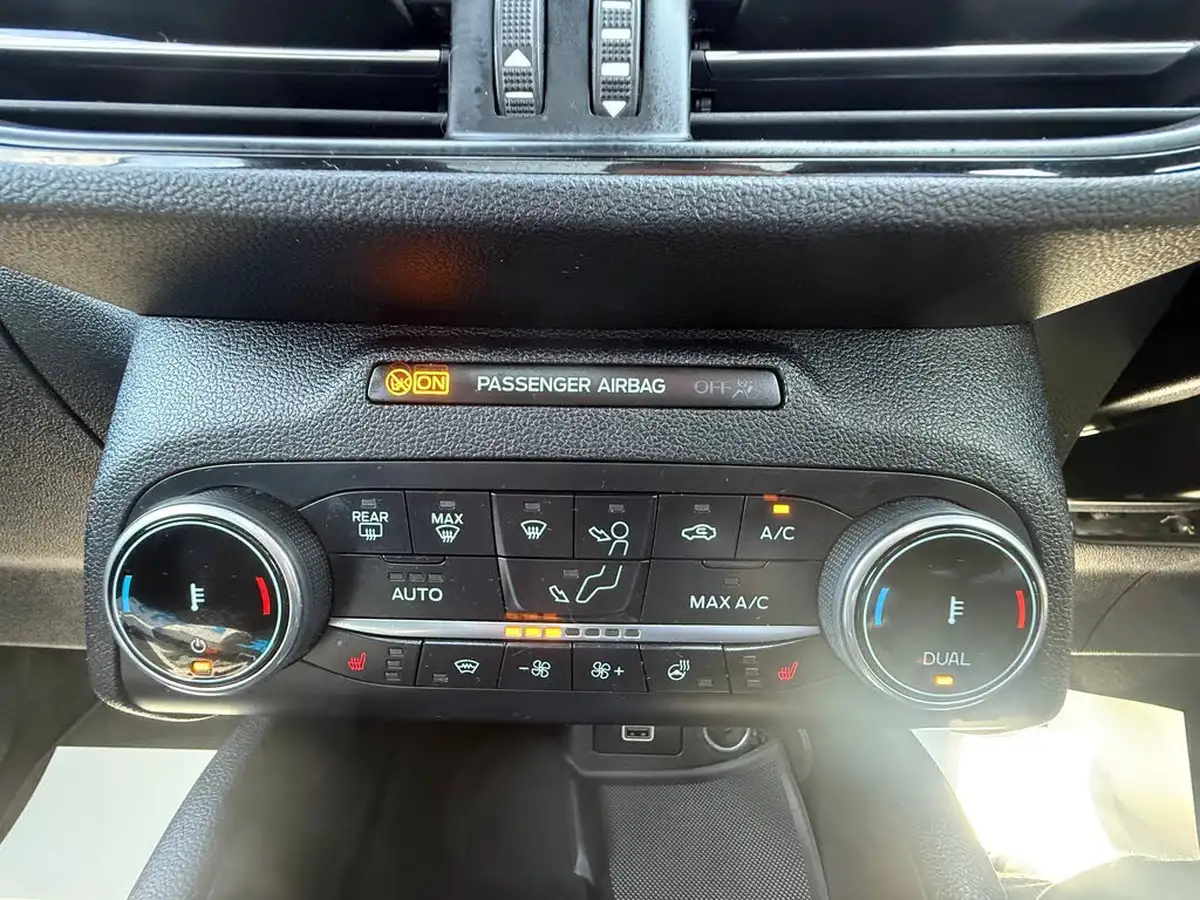 2023-ford-kuga-15t-st-line-x-edition-big-13
