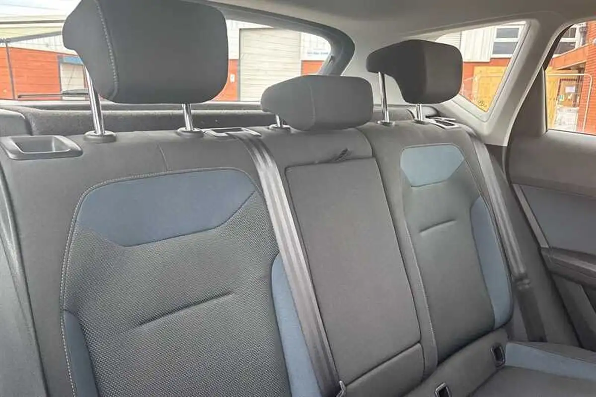2018-seat-ateca-16tdi-se-technology-ecomotive-big-23