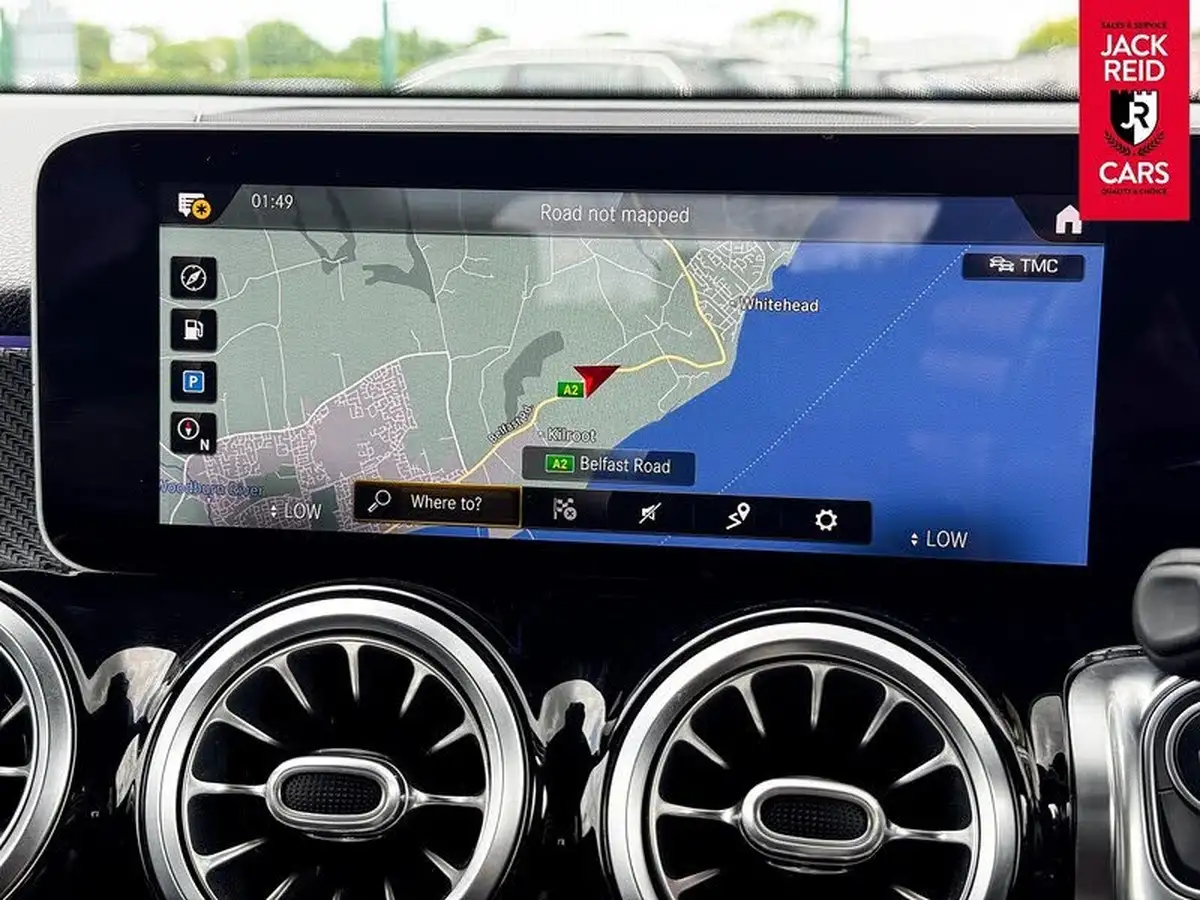 2020-mercedes-benz-glb-class-20d-glb220d-amg-line-premium-5-big-16