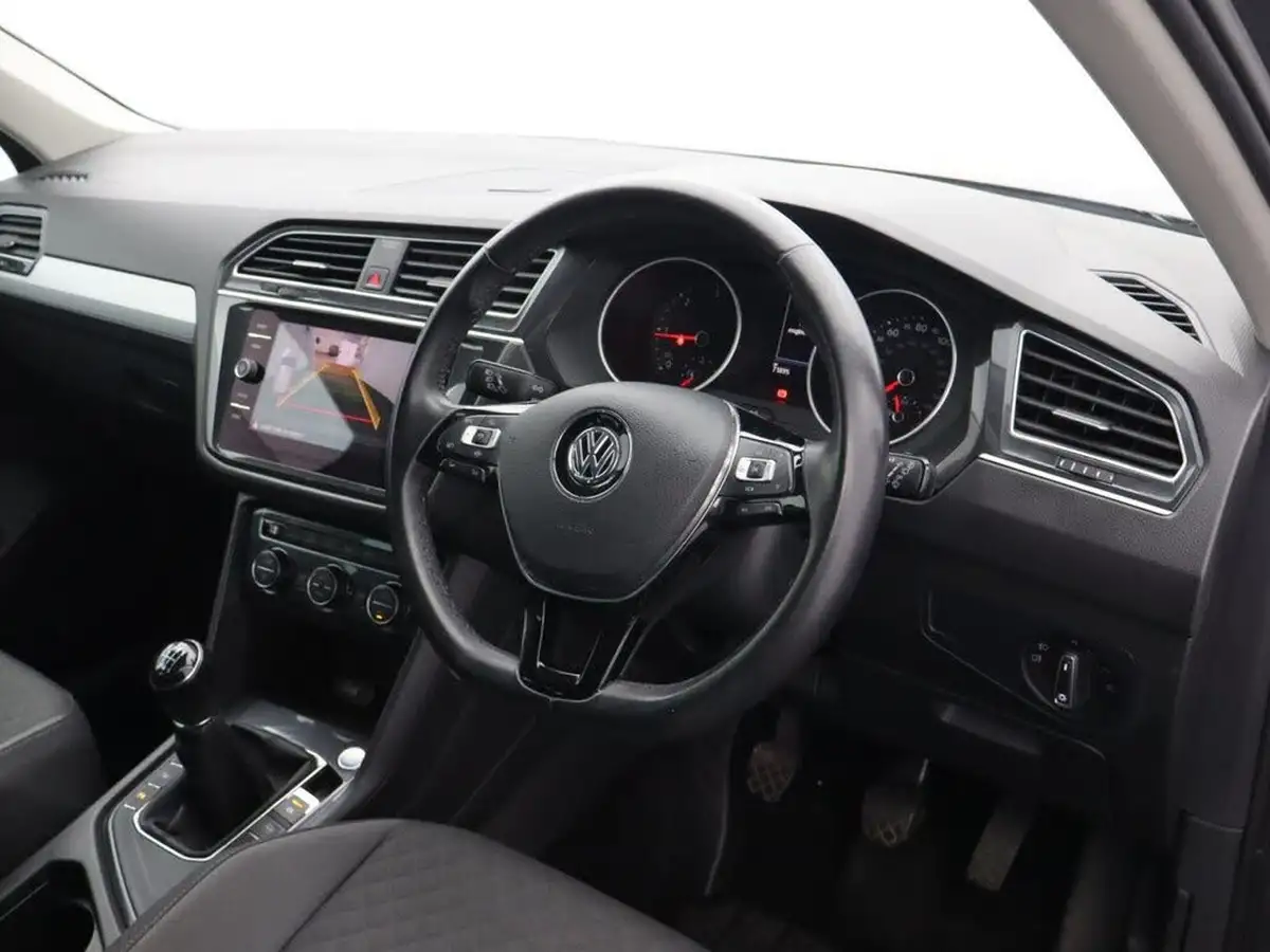 2019-volkswagen-tiguan-20tdi-match-150ps-big-11