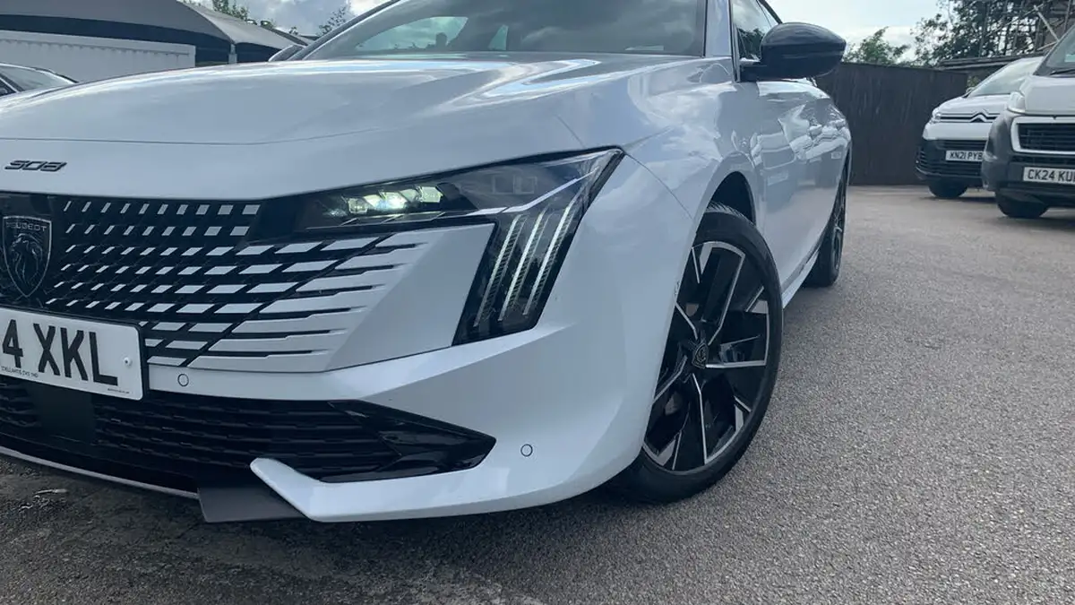 2024-peugeot-508-12-puretech-gt-130ps-big-28