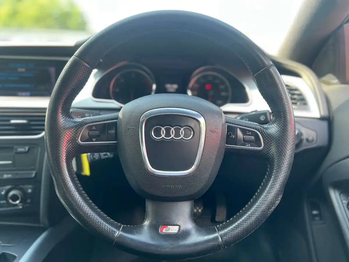 2011-audi-a5-20-tdi-s-line-big-45