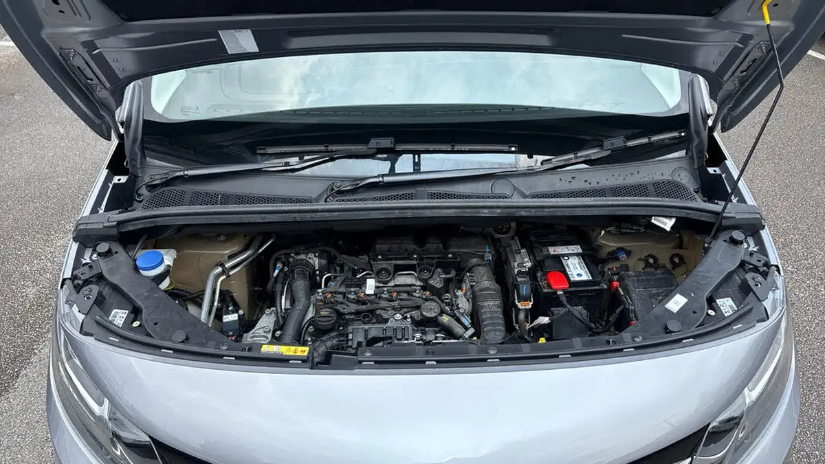 2021-toyota-proace-city-15d-icon-100hpeu6dt-e-l1-big-17