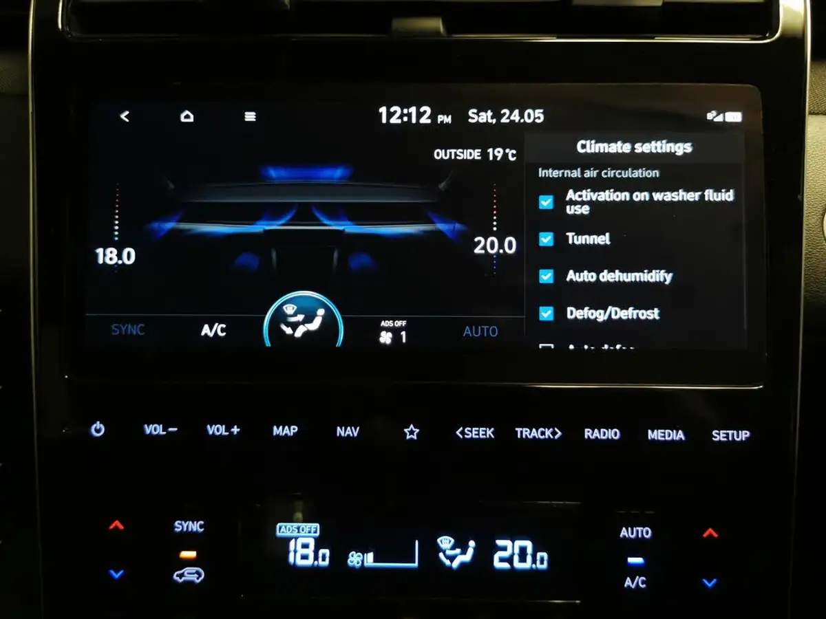 2022-hyundai-tucson-16-t-gdi-premium-230ps-hybrid-auto-big-22