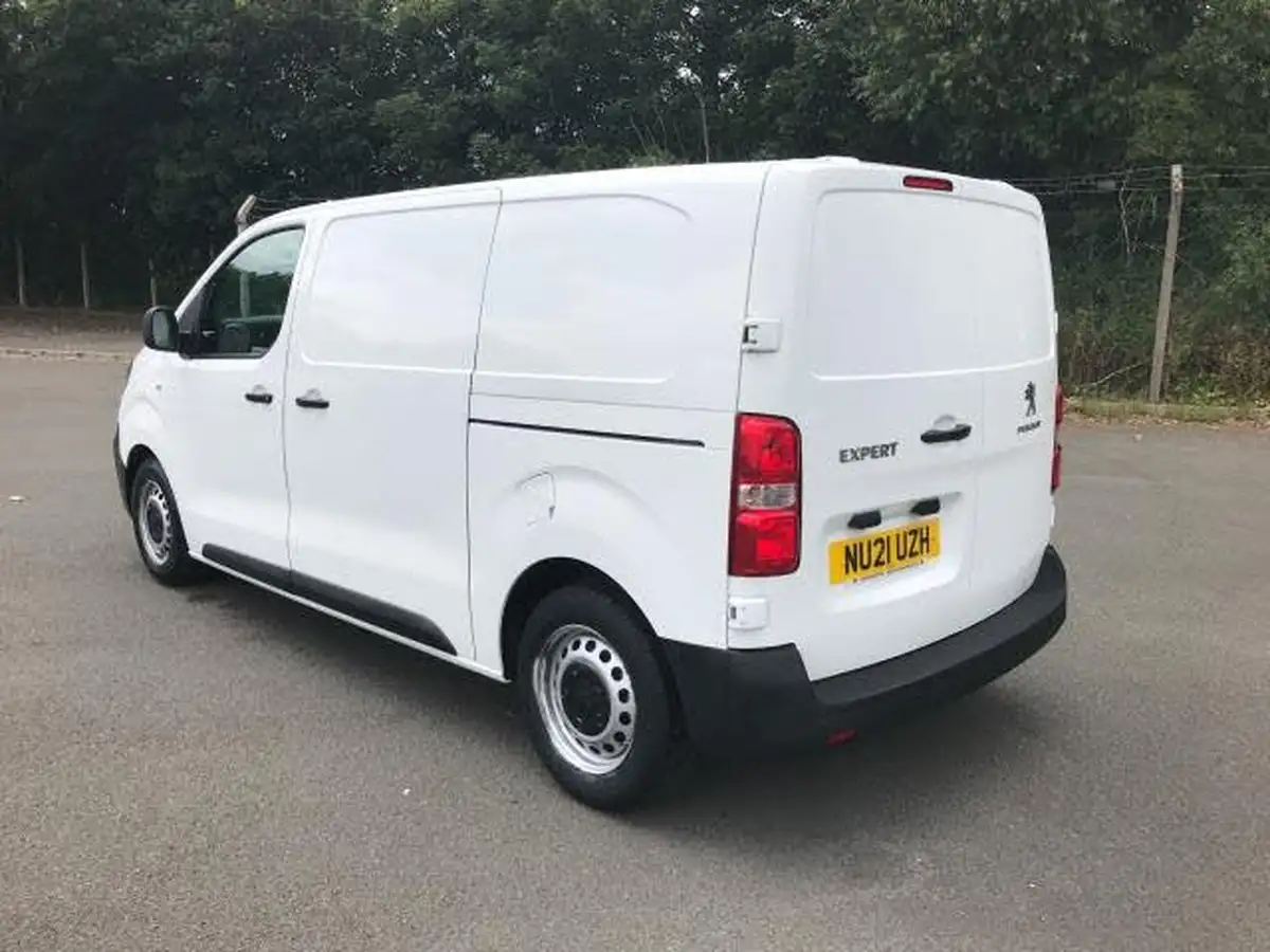 2021-peugeot-expert-15-bluehdi-compact-120bhp-big-6