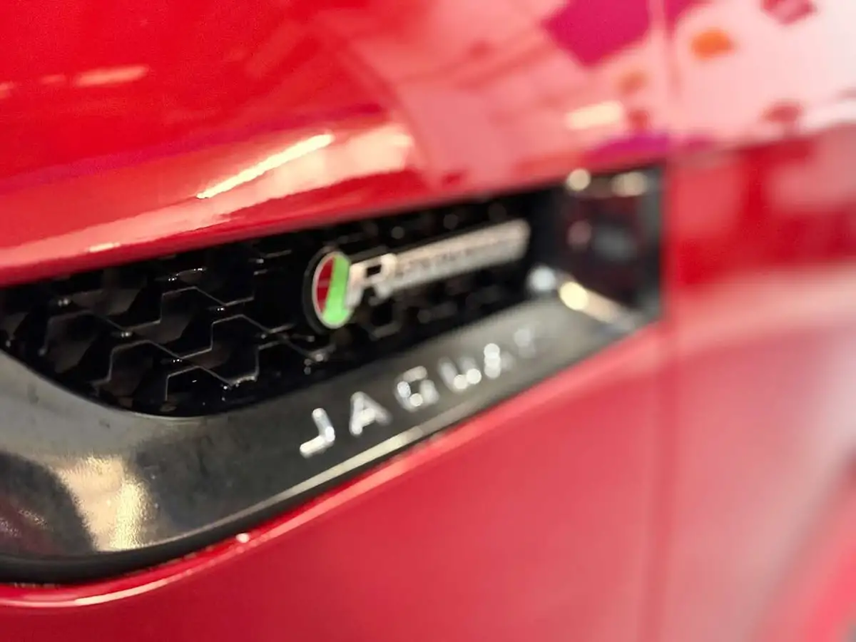 2018-jaguar-f-type-20-i4-r-dynamic-coupe-big-57