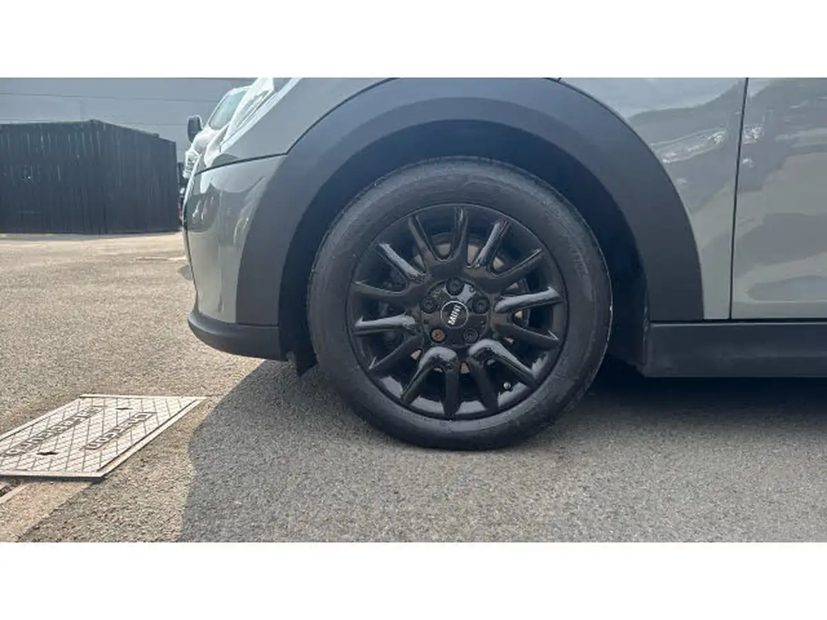 2021-mini-cooper-15-cooper-classic-hatchback-5d-auto-big-43