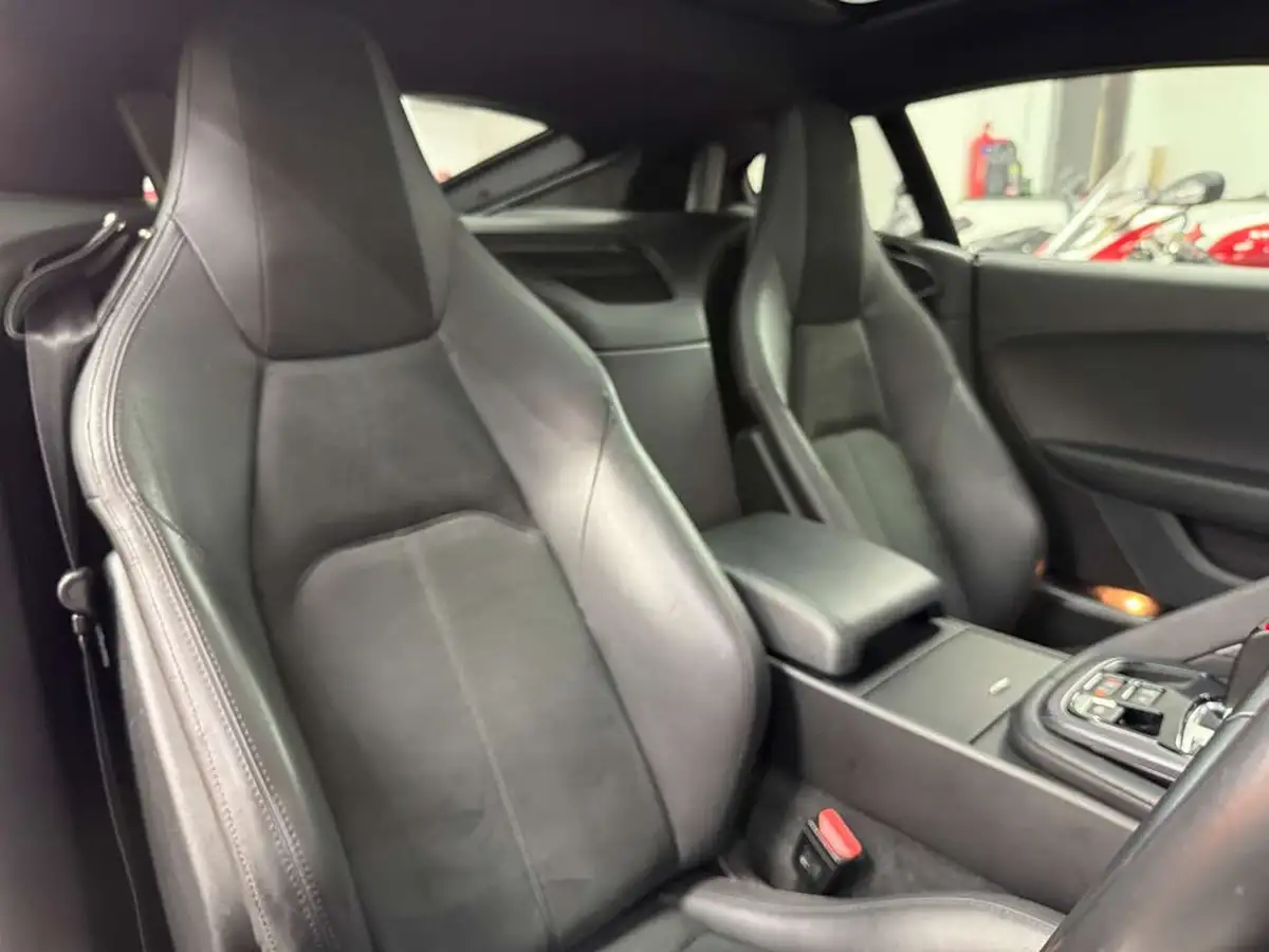 2018-jaguar-f-type-20-i4-r-dynamic-coupe-big-33