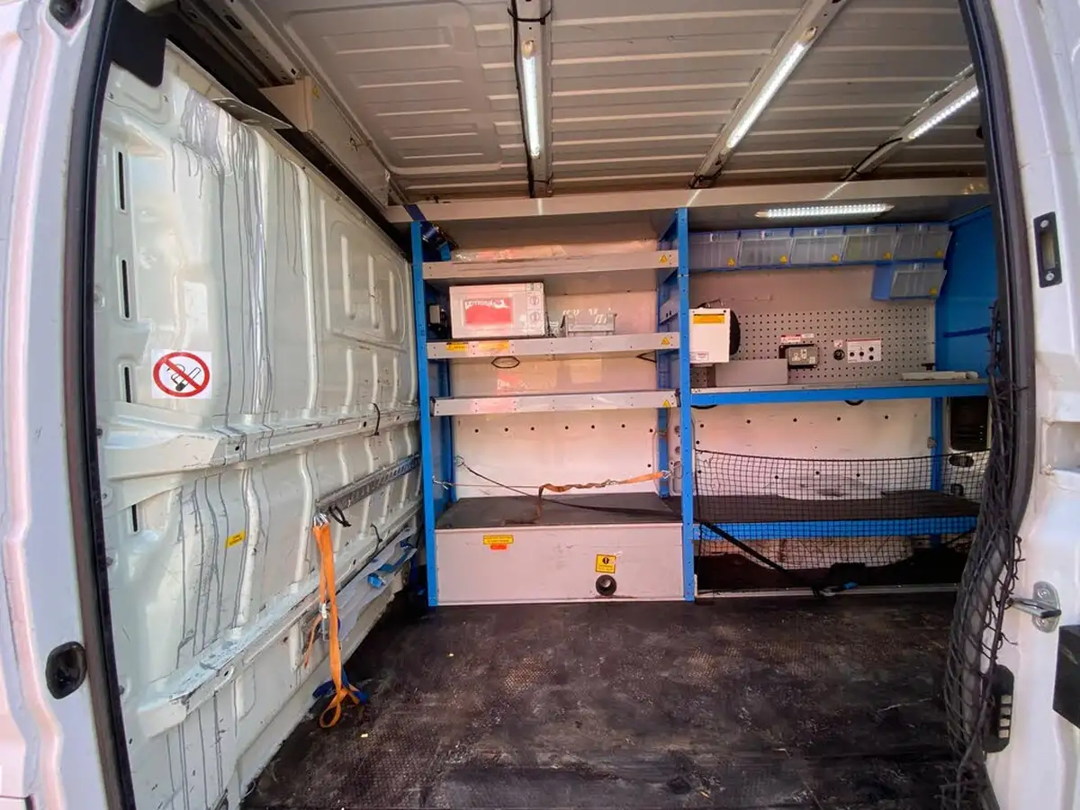2017-fiat-ducato-20td-35-lh2-panel-big-49