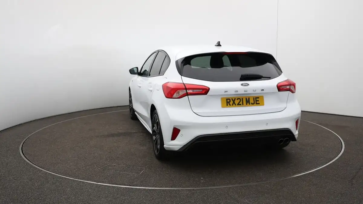 2020-ford-focus-20-st-line-x-hatchback-big-59
