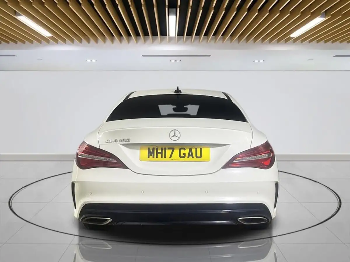 2017-mercedes-benz-cla-16-cla-180-amg-line-coupe-4d-big-7
