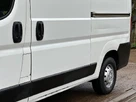 2019-peugeot-boxer-20-bluehdi-335-l2-h2-small-21