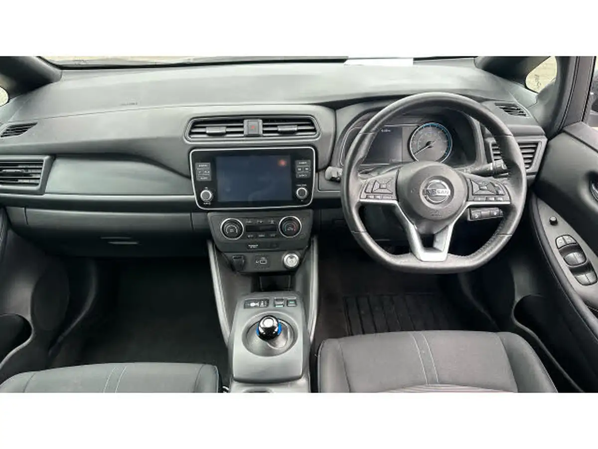 2021-nissan-leaf-e-acenta-big-9