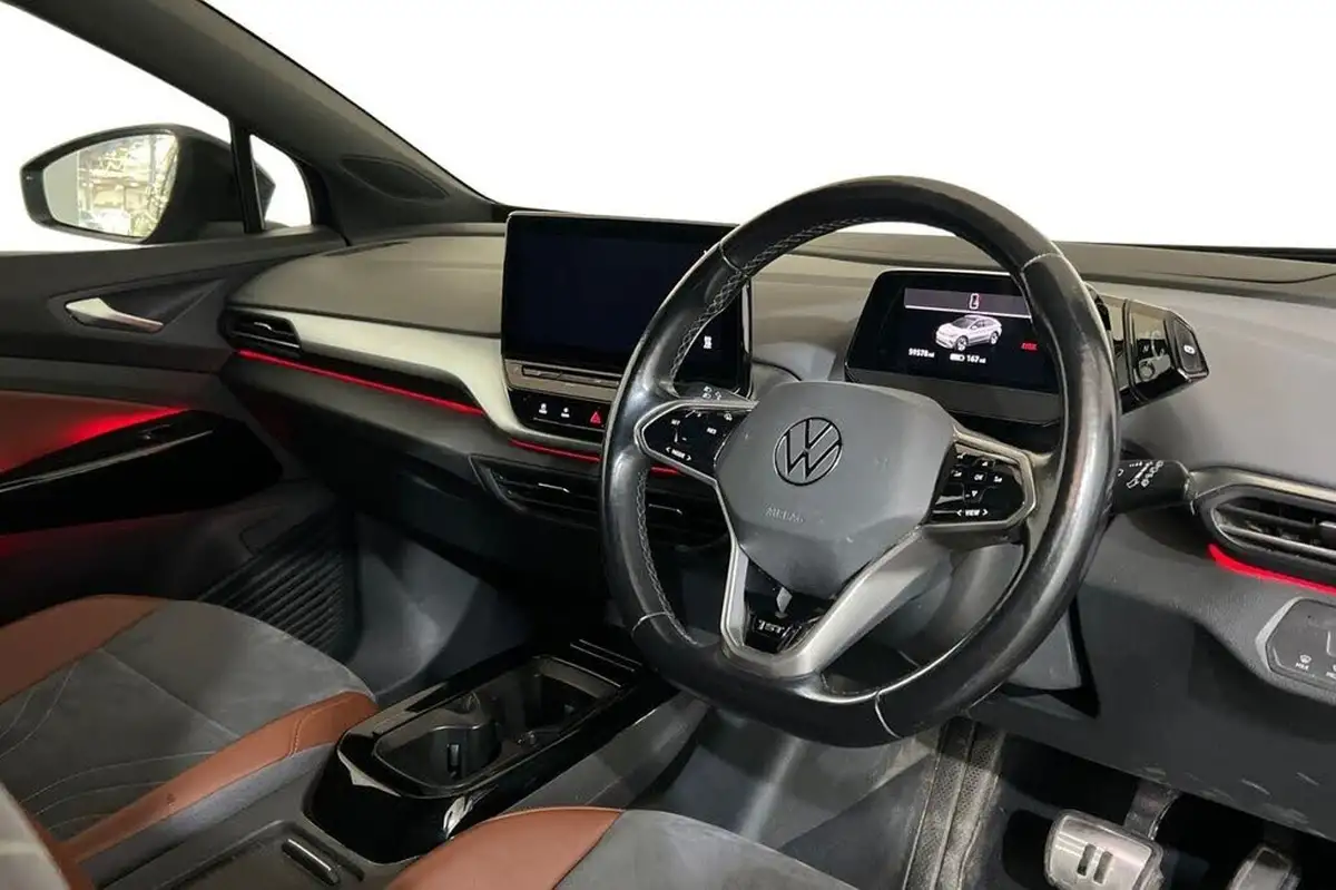 2021-volkswagen-id4-e-first-edition-big-8