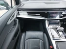 2022-audi-q7-30-55-tfsi-s-line-small-9