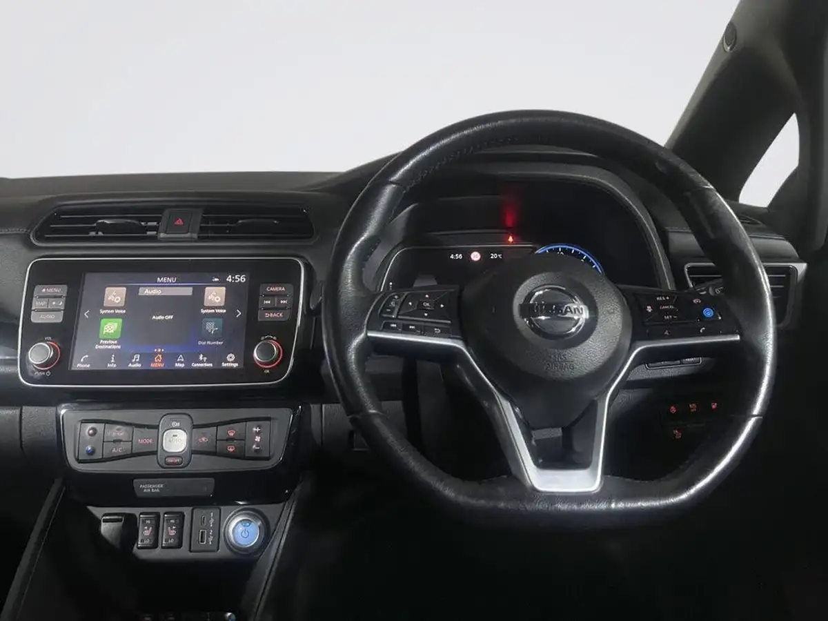 2021-nissan-leaf-e-e-tekna-big-12