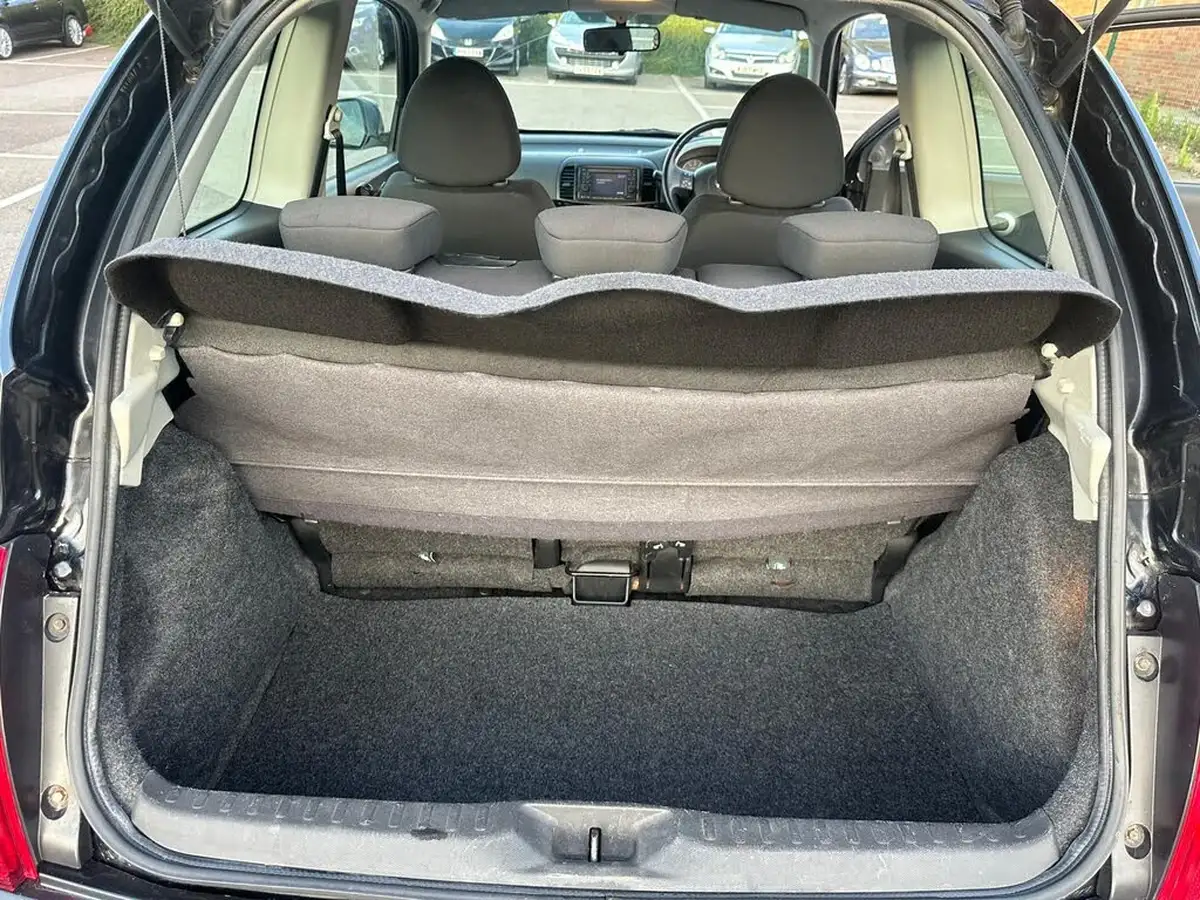 2010-nissan-micra-12-n-tec-3d-big-6