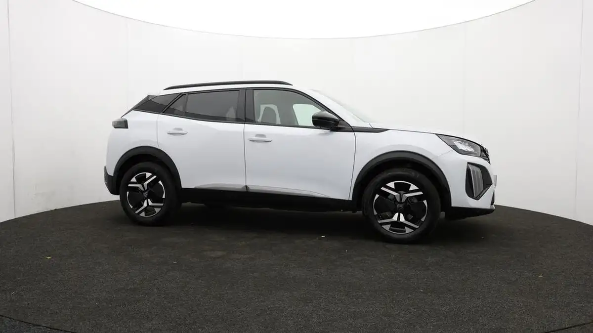 2024-peugeot-2008-suv-12-puretech-allure-130ps-eat8-big-45
