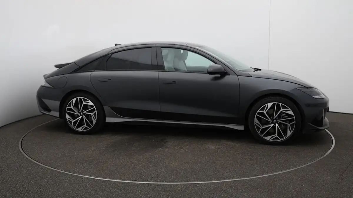 2024-hyundai-ioniq-6-e-ultimate-325ps-dual-motor-awd-big-50