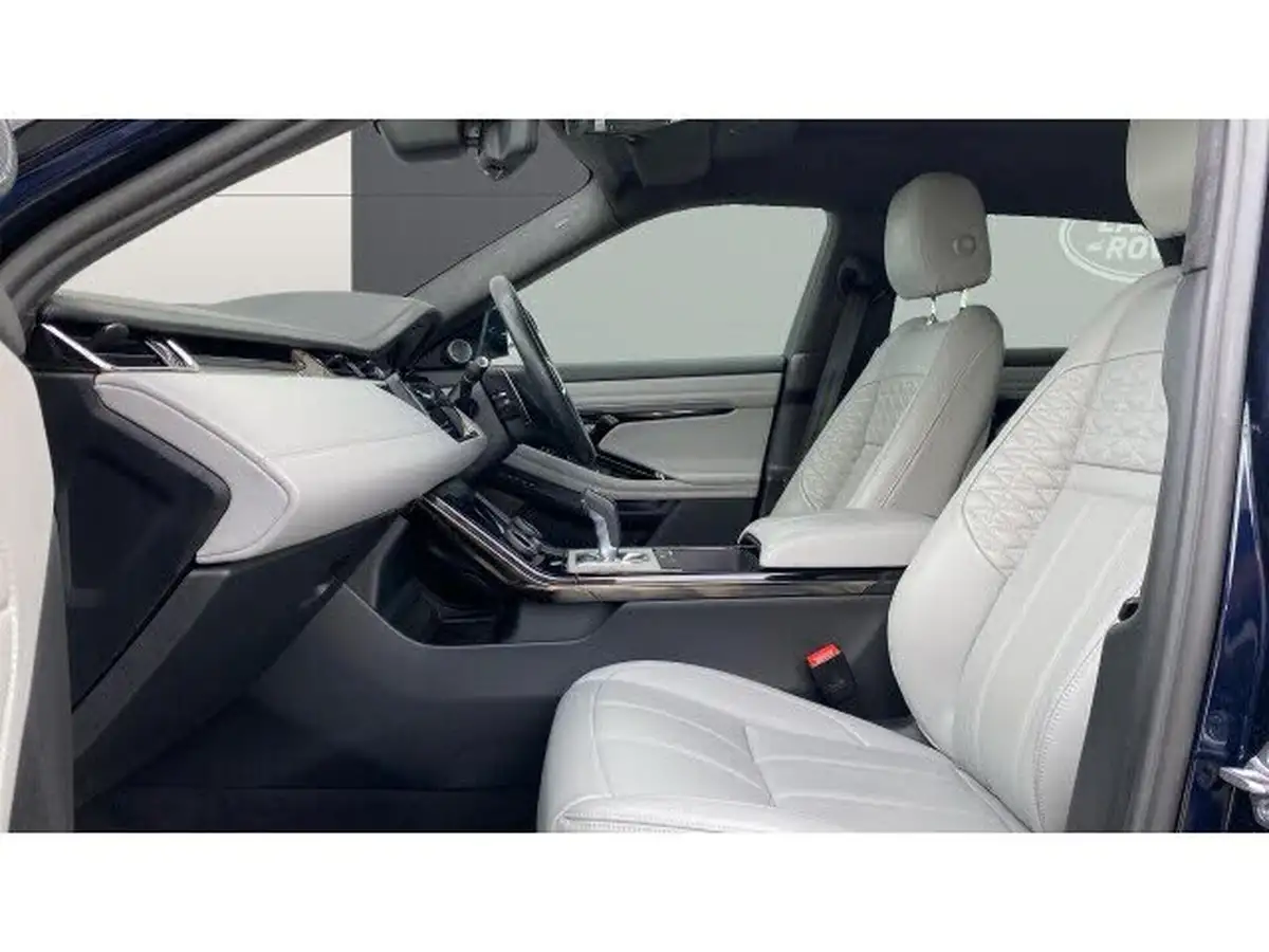 2022-land-rover-range-rover-evoque-15-p300e-autobiography-big-2