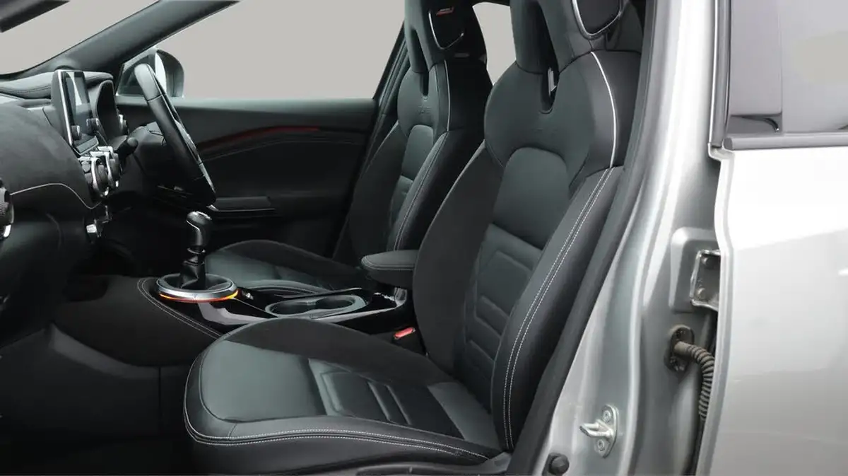 2021-nissan-juke-10-dig-t-tekna-big-14