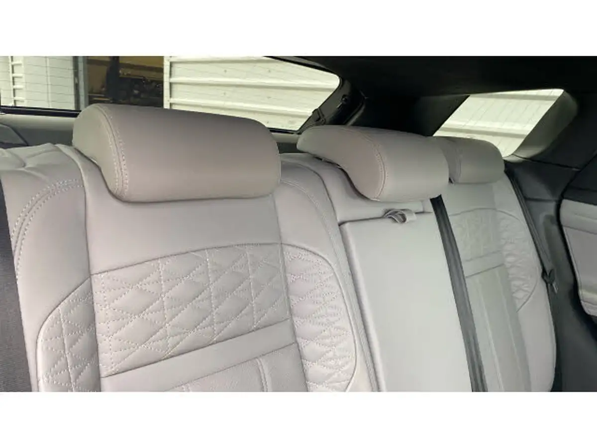 2022-land-rover-range-rover-evoque-15-p300e-autobiography-big-26