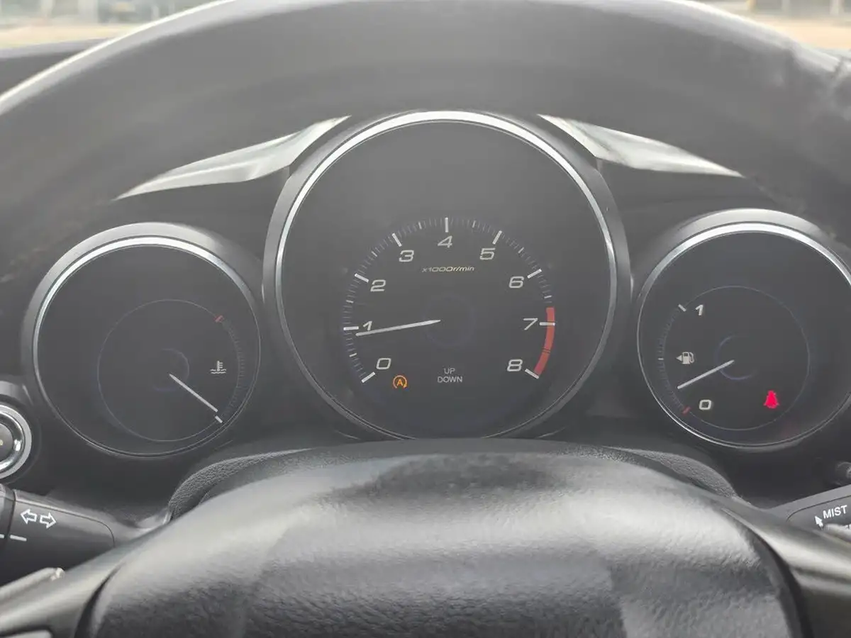 2013-honda-civic-18-ti-142ps-big-42