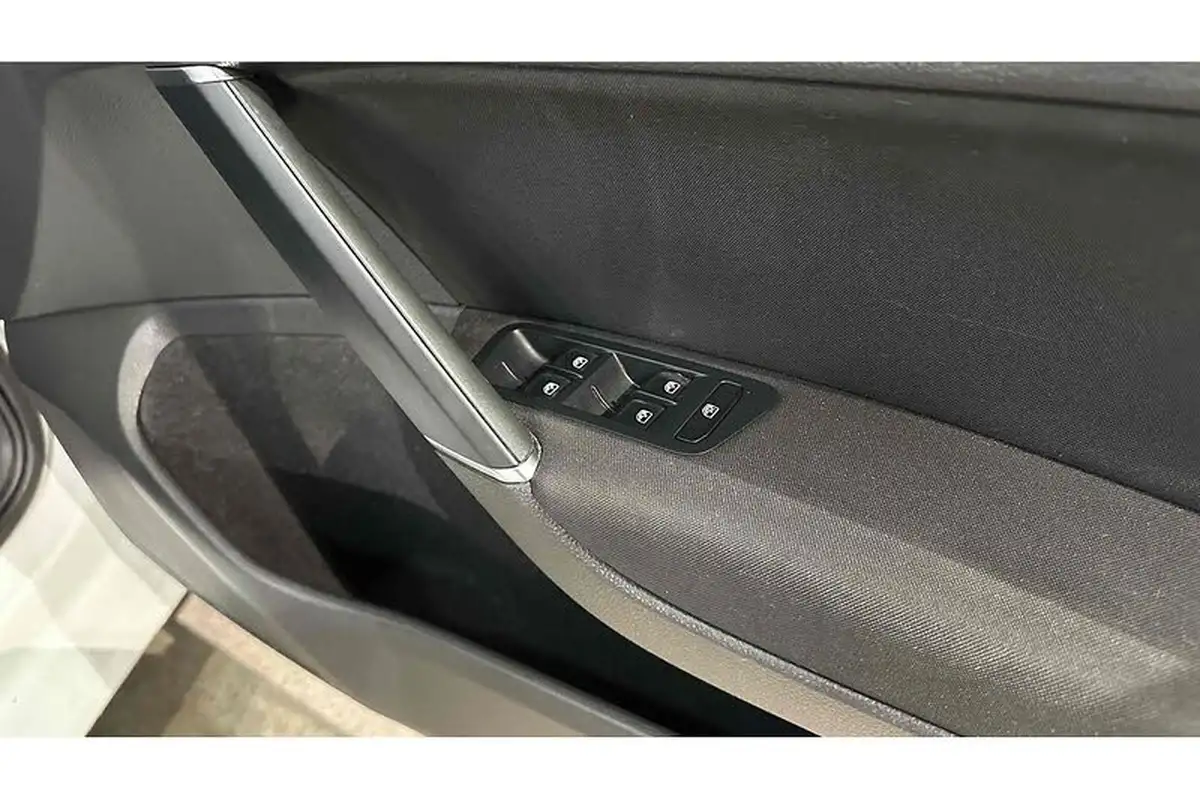 2019-volkswagen-golf-10-tsi-match-edition-hatchback-big-27