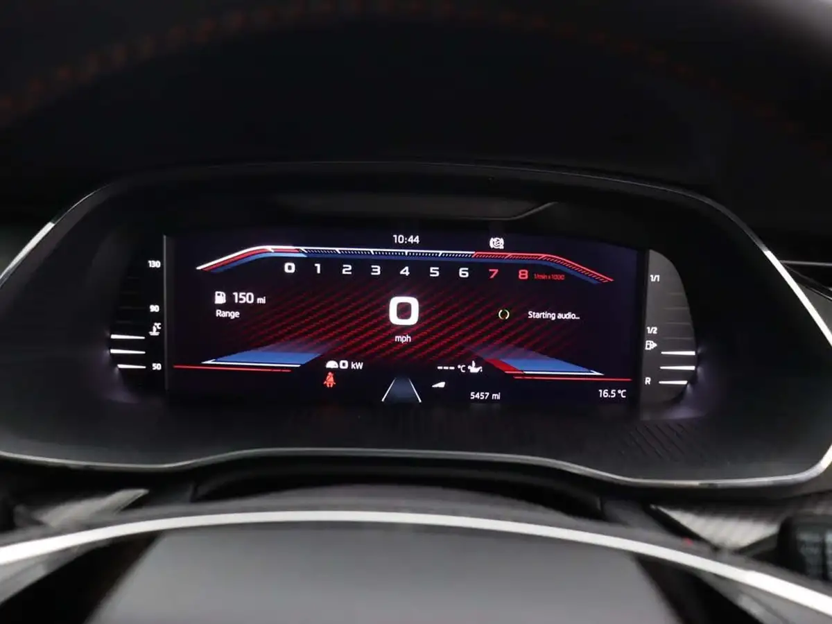 2023-skoda-octavia-20-tsi-vrs-estate-big-29