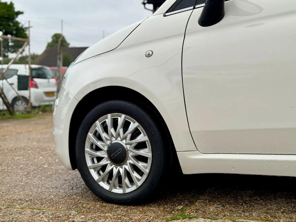 2019-fiat-500-12-lounge-big-26