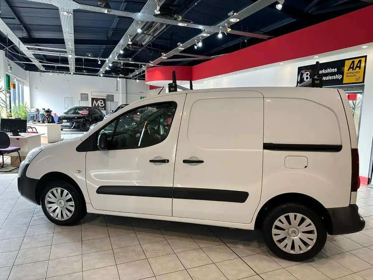 2018-citroen-berlingo-16td-l1-850-enterprise-special-edition-panel-big-6