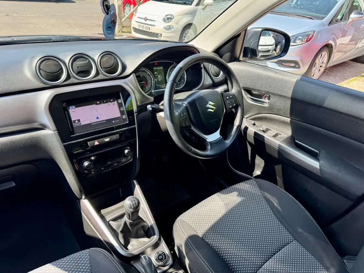 2019-suzuki-vitara-10-boosterjet-sz-t-allgrip-big-22