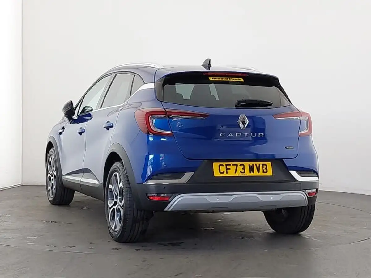 2023-renault-captur-16-techno-145ps-full-big-1
