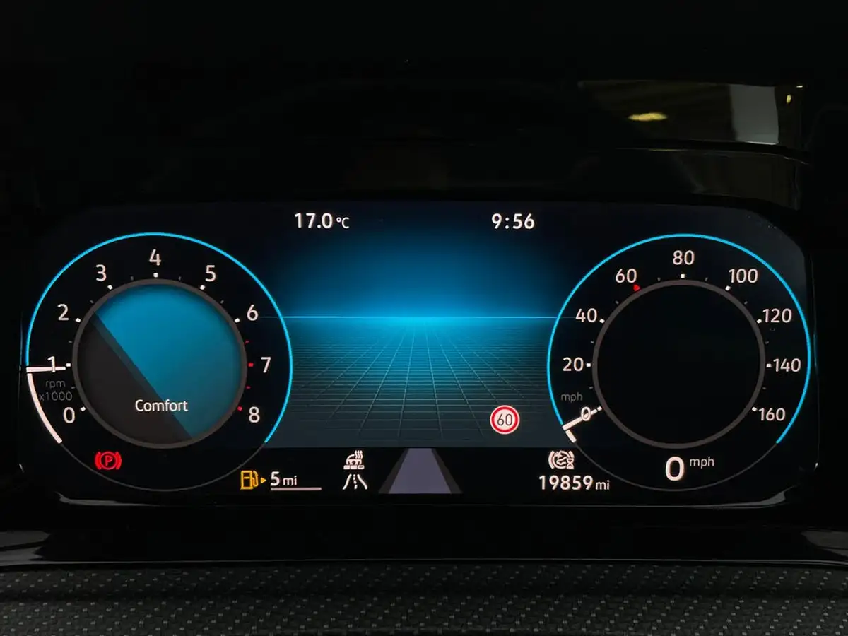2022-volkswagen-golf-15-tsi-r-line-150ps-hatchback-big-32