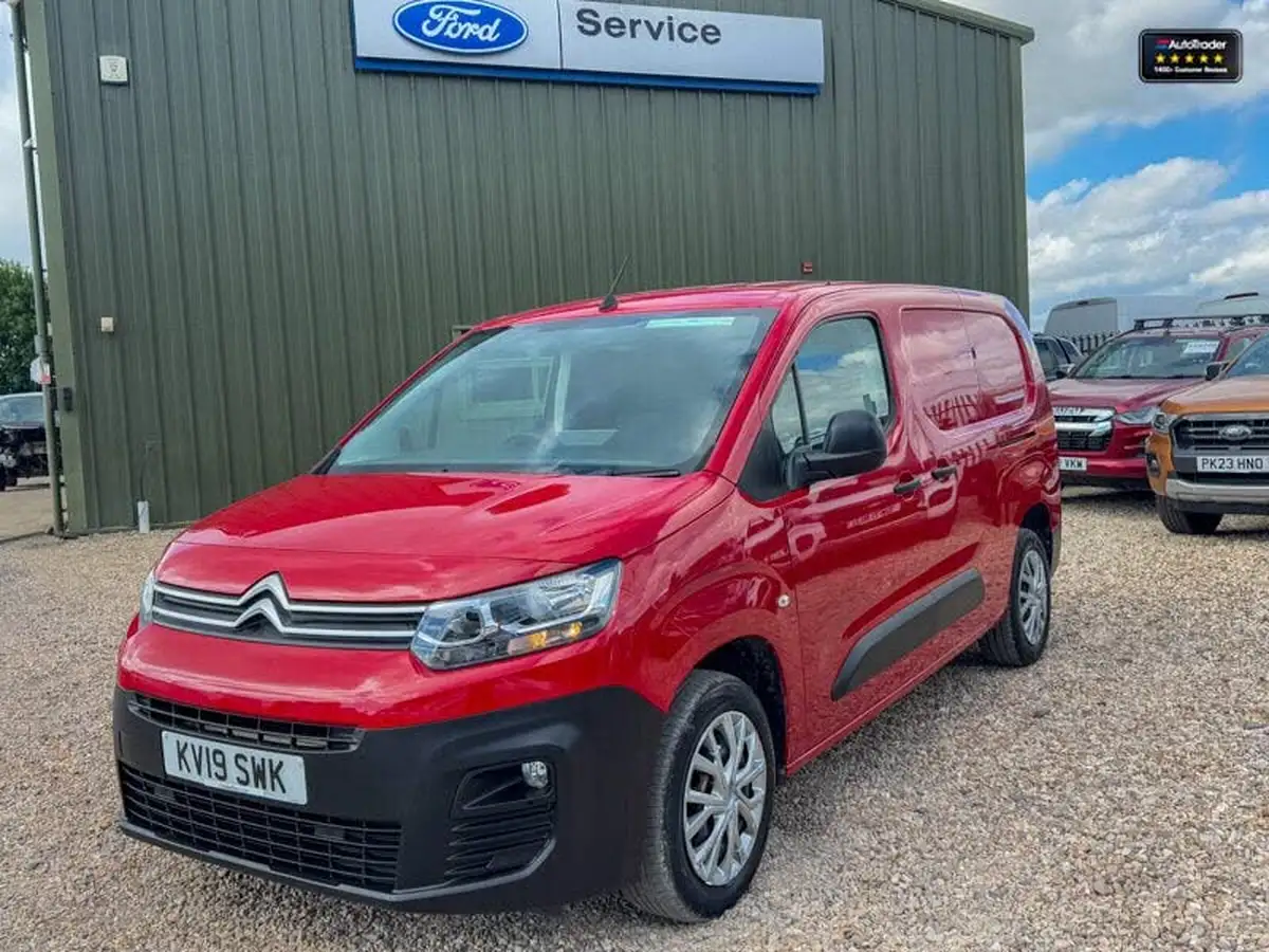 2019-citroen-berlingo-15bluehdi-950-enterprise-130pseu6dt-e-ss-panel-big-1