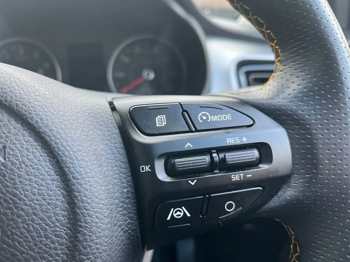 2023-kia-stonic-10-t-gdi-quantum-big-24