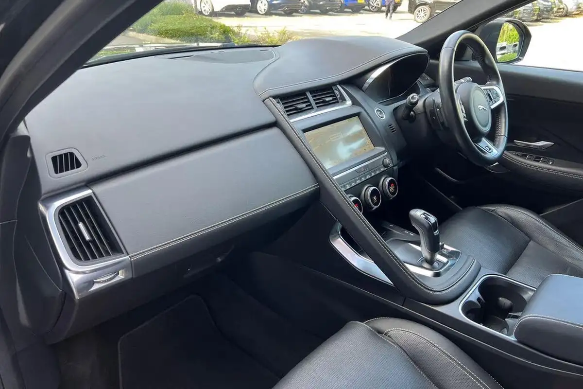 2020-jaguar-e-pace-20-i4-r-dynamic-hse-300ps-big-43