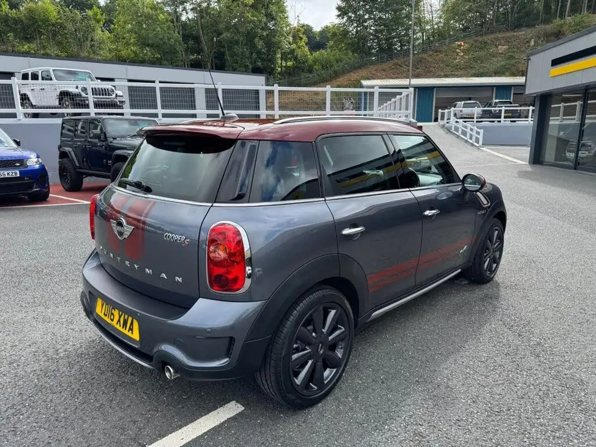 2016-mini-countryman-16-cooper-s-park-lane-edition-all4-big-7
