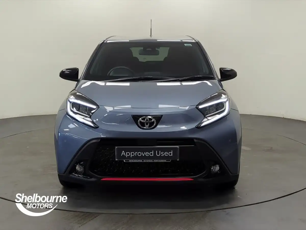 2024-toyota-aygo-x-10-vvt-i-undercover-cvt-big-8